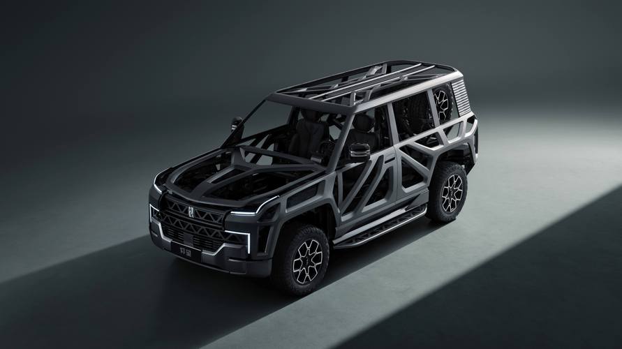 深圳327仰望U8硬派越野的科技魅力，国能汽车对传统燃油车市场的冲击